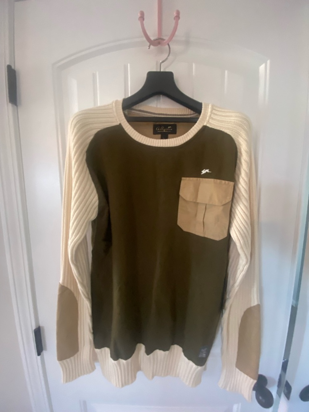 Atiziano Olive Crewneck with Cream Sleeves and Tan Accents